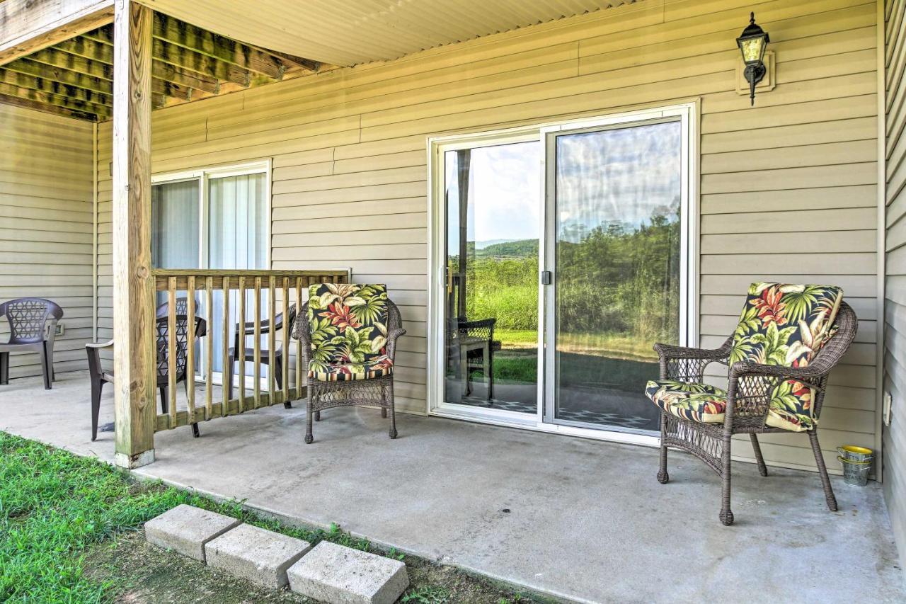 Cozy Condo With Pool Access, 5 Mi To Table Rock Lake Branson Esterno foto