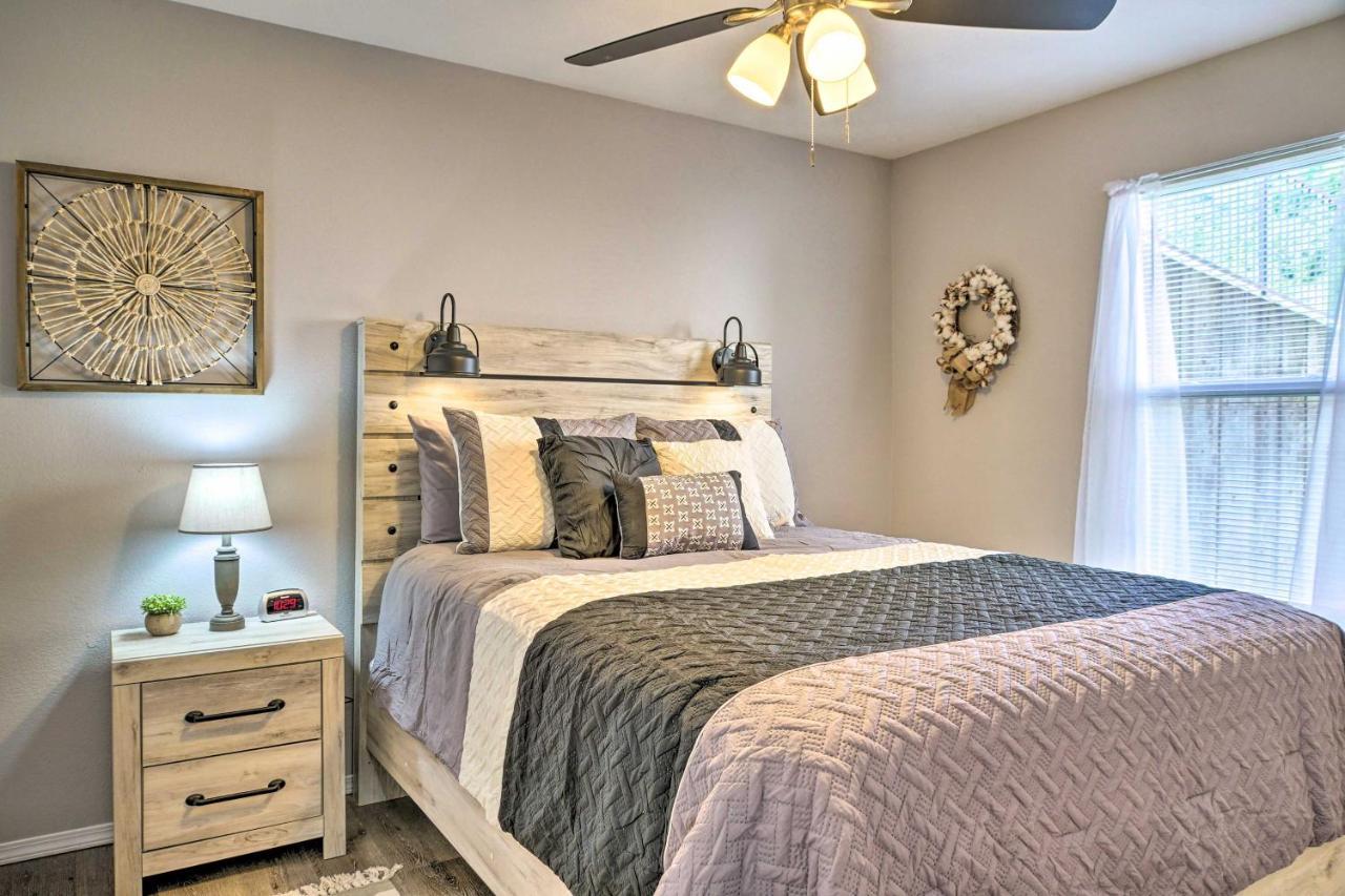 Cozy Condo With Pool Access, 5 Mi To Table Rock Lake Branson Esterno foto